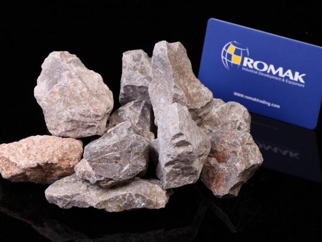 Romak Trading lump bentonite