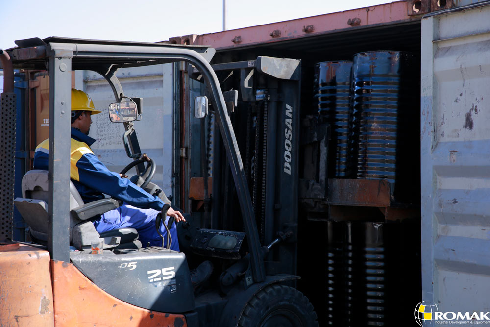 High-quality Iran bitumen stored in secure containers for delivery.